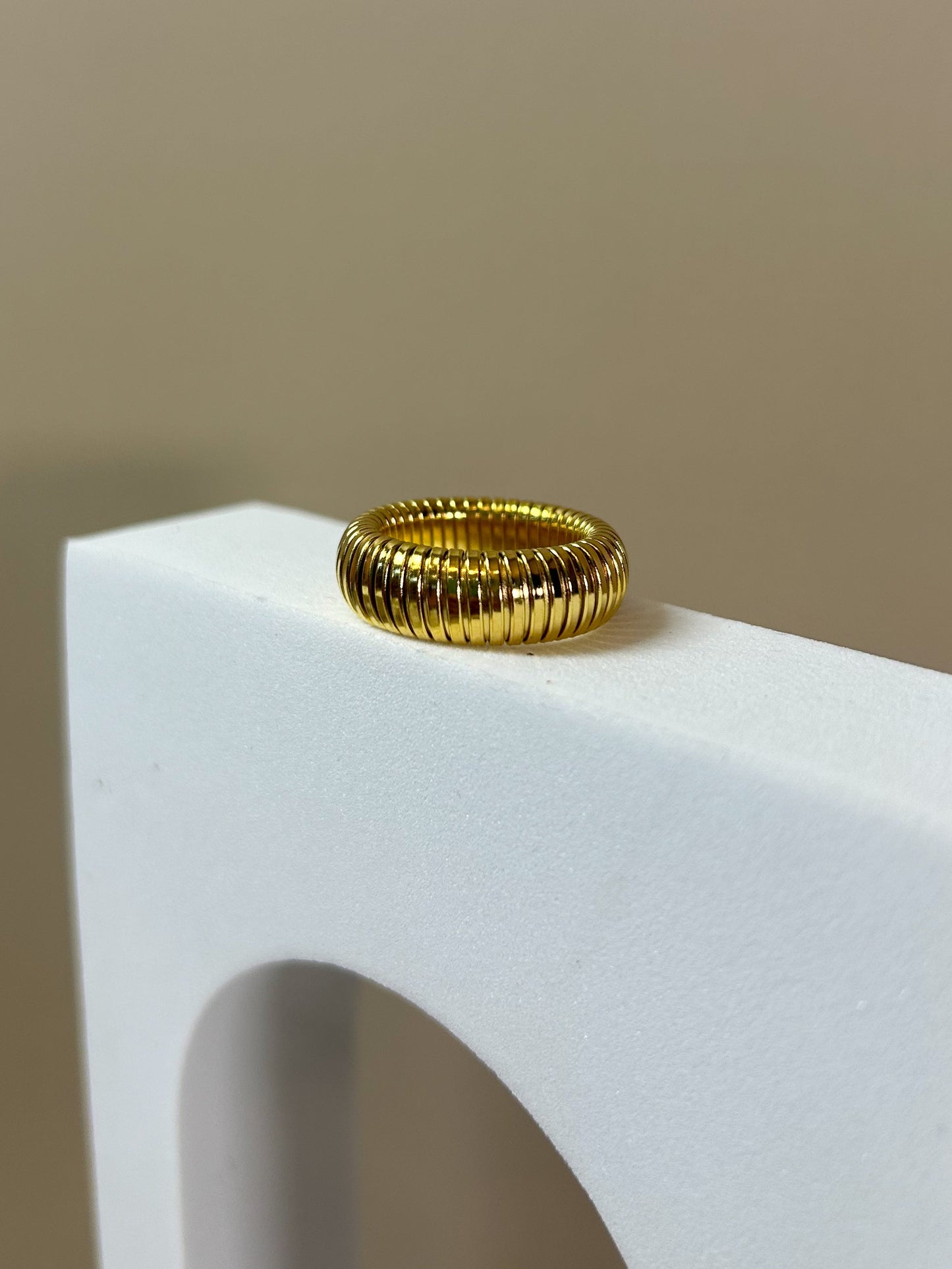 Anillo Elegancia eterna
