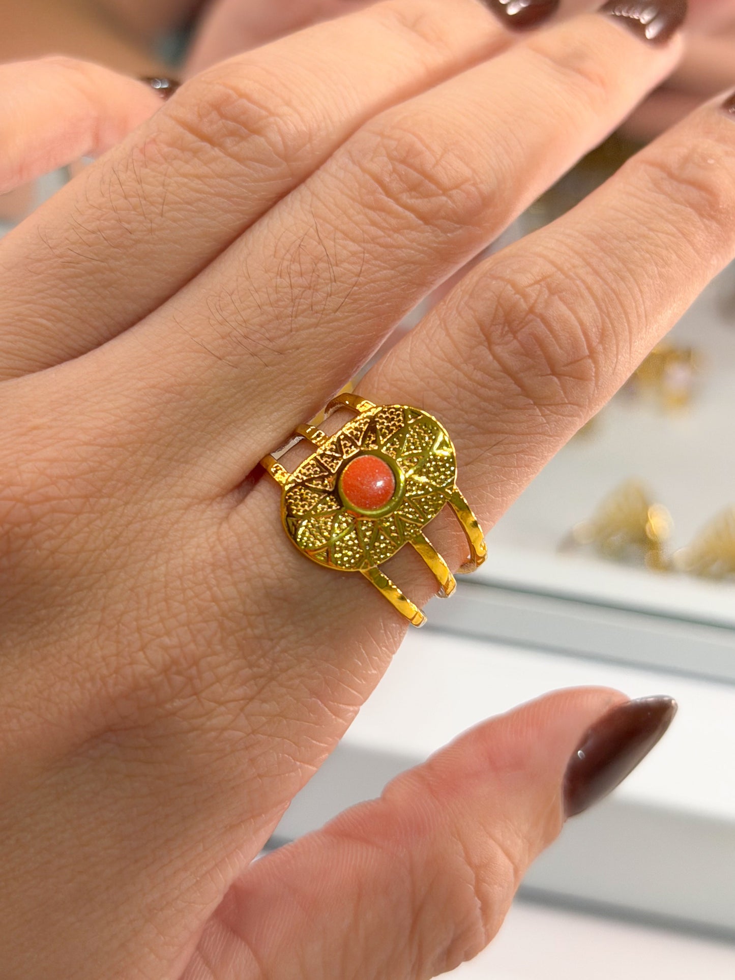 anillo ovaldo piedra naranja
