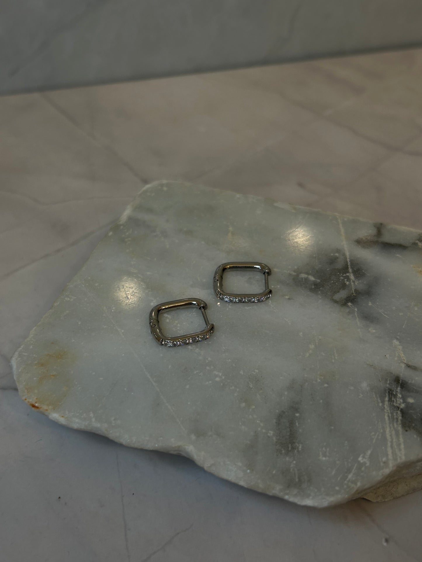 Argollas cuadrada brillo