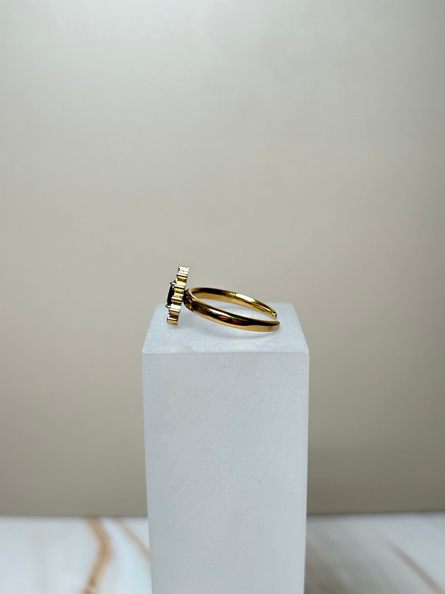 Anillo brillo black golden