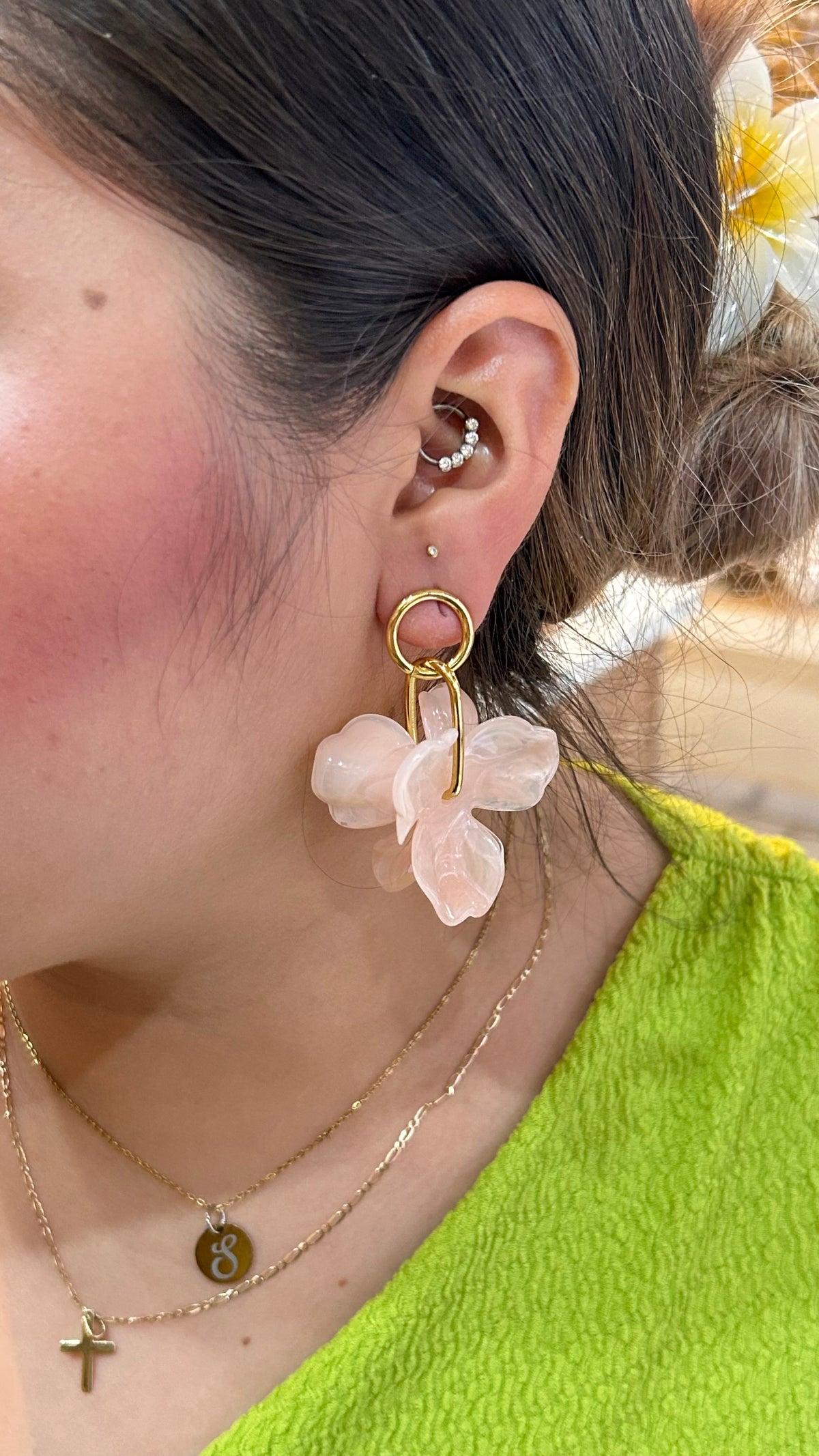 Aretes Flor Acrílico Rosa