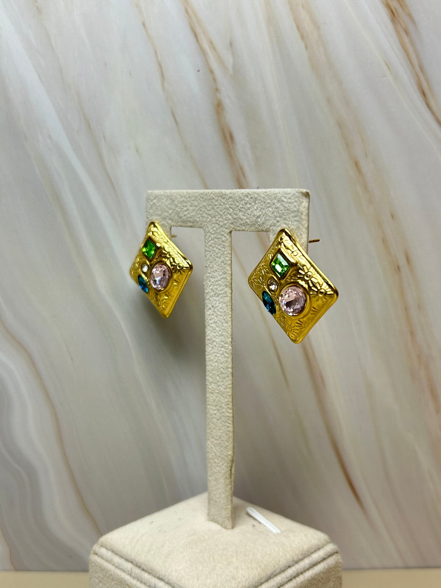 Aretes piedras cuadradas