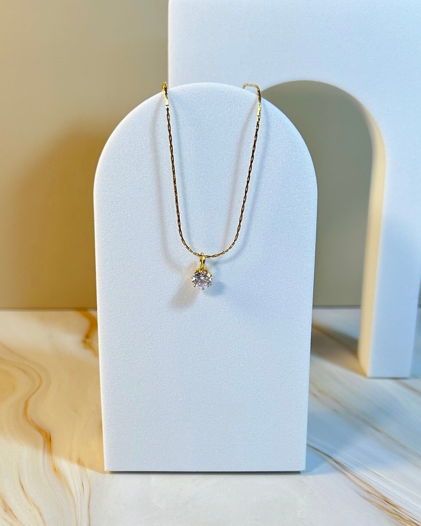Collar Diamond Gold