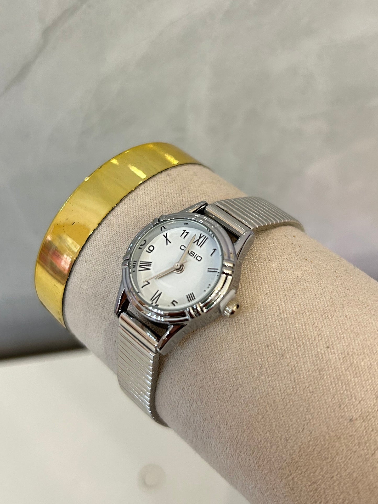 Reloj circular mini plata