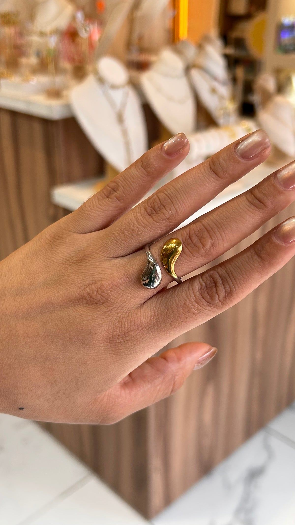 Anillo enlazado bicolor mini