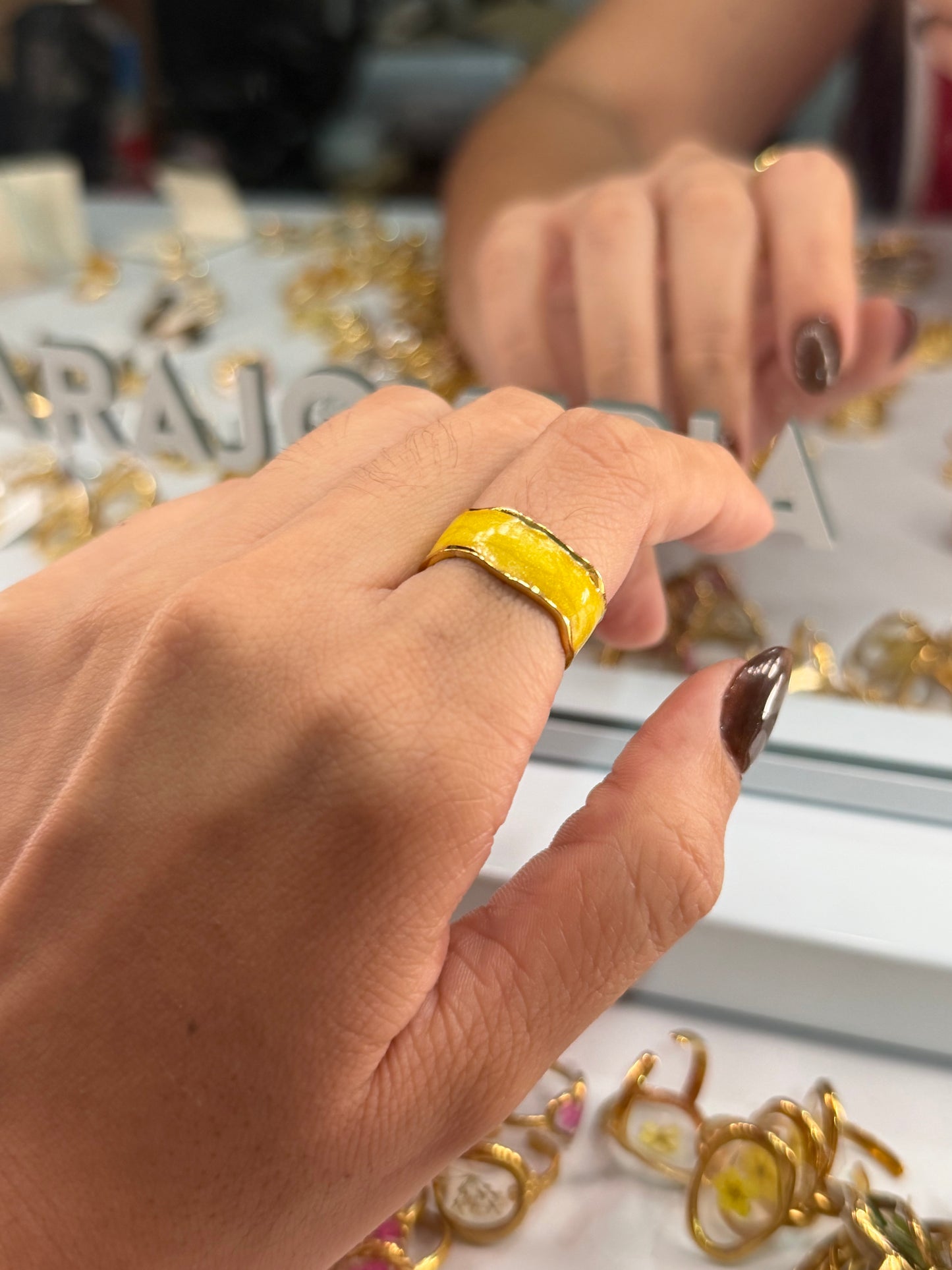 Anillo basico amarillo