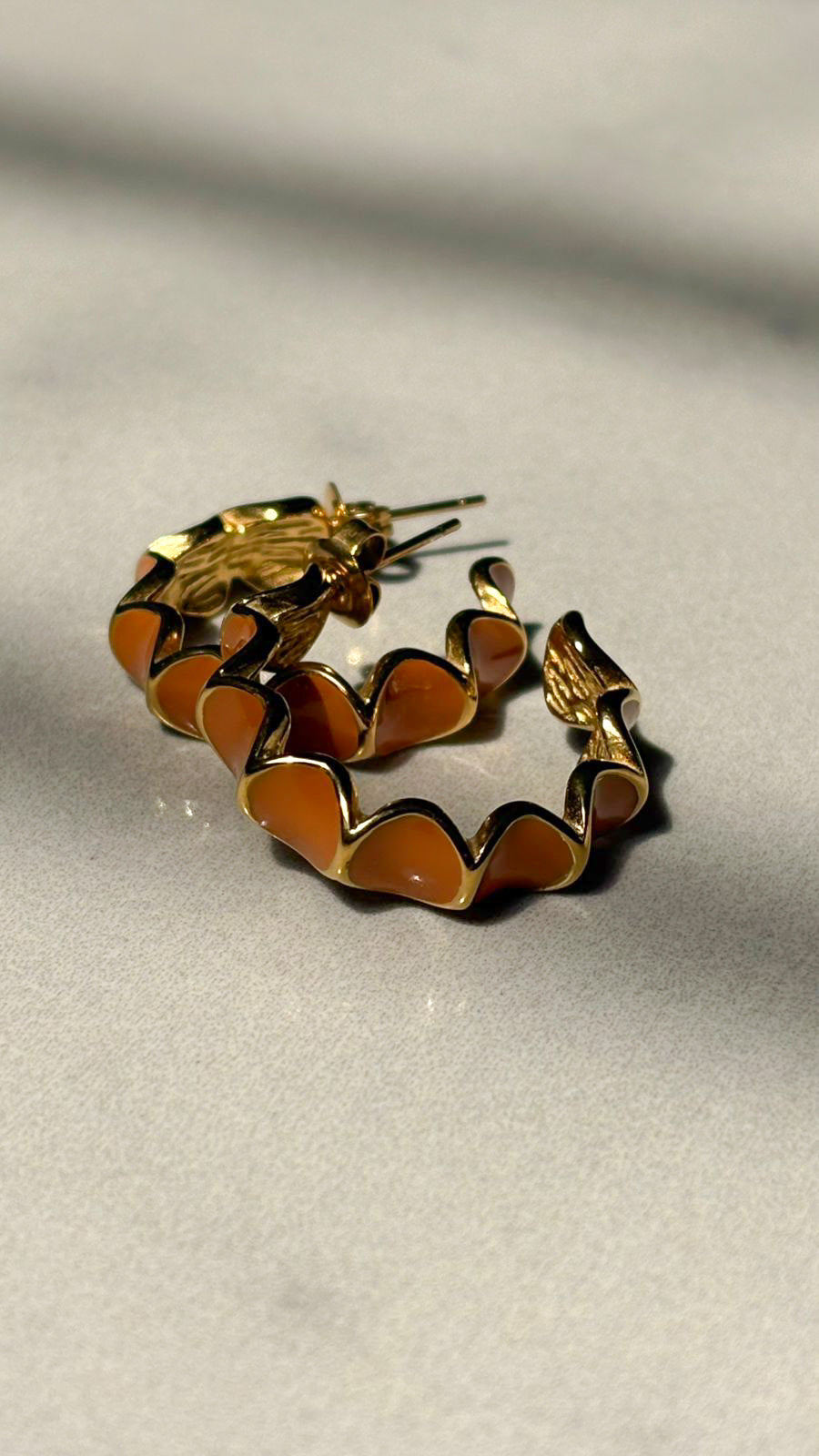 Aretes pop color naranja