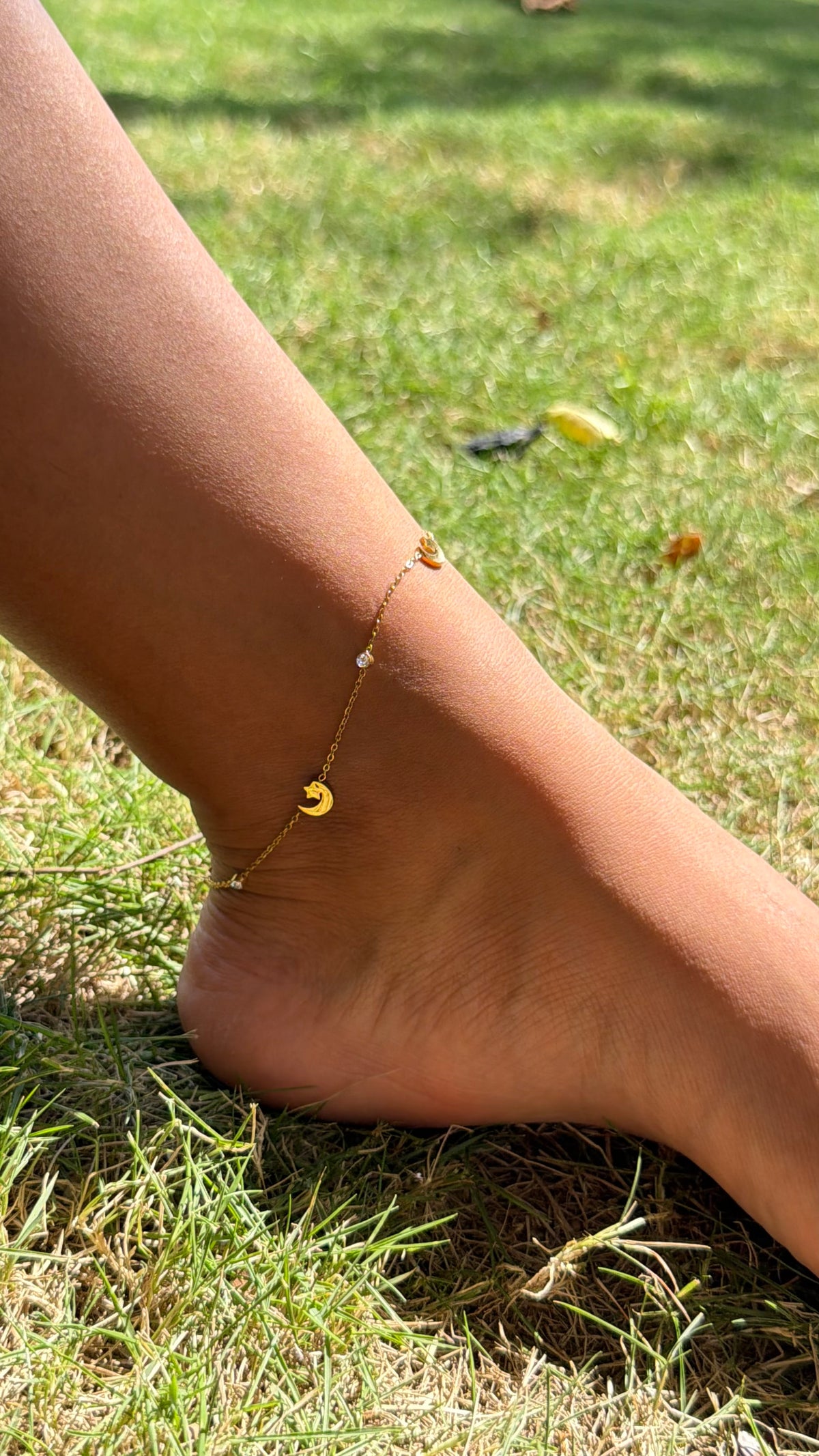 Tobillera luna brillito dorado