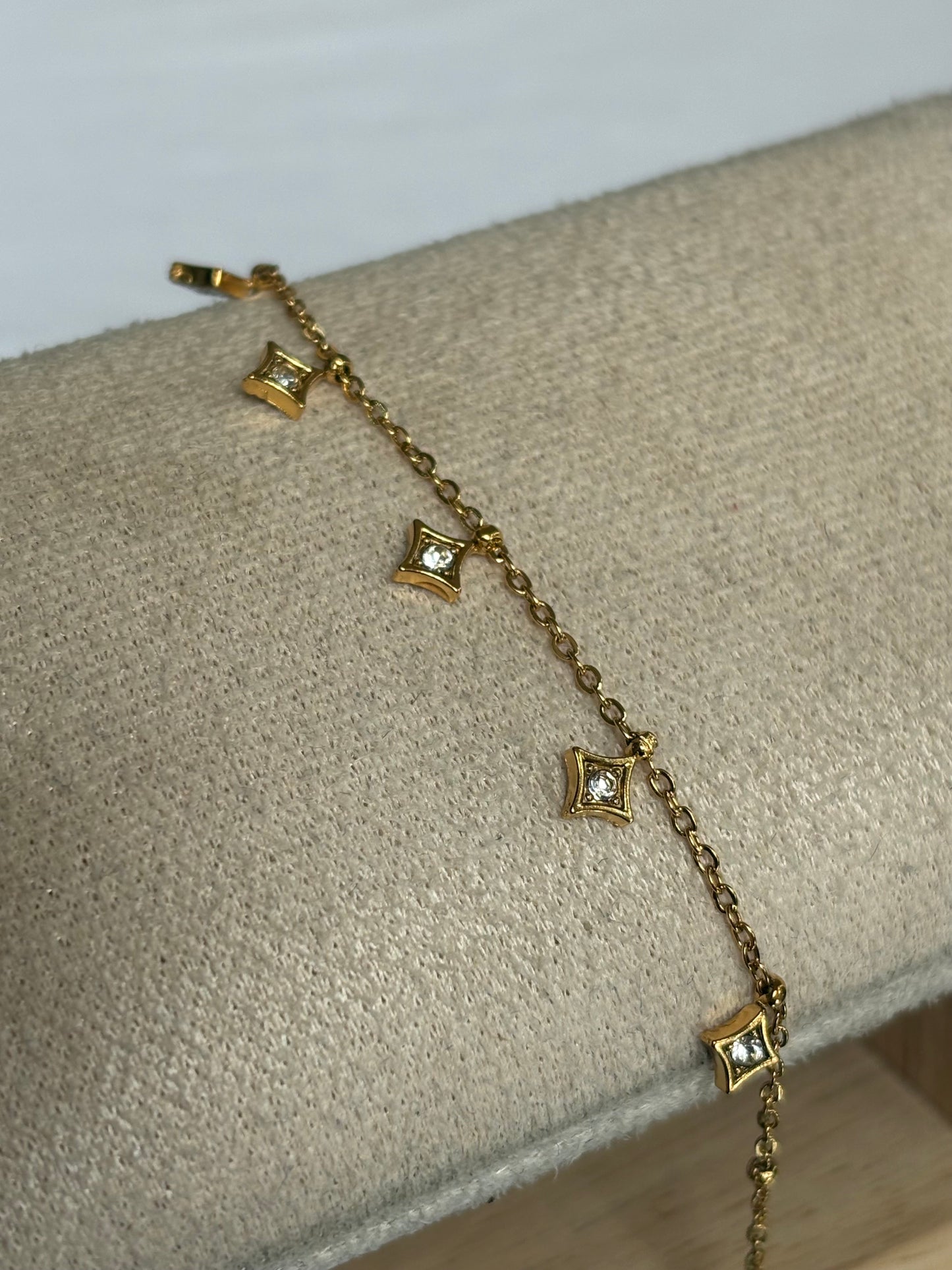 Pulsera mini cuadrado brillo