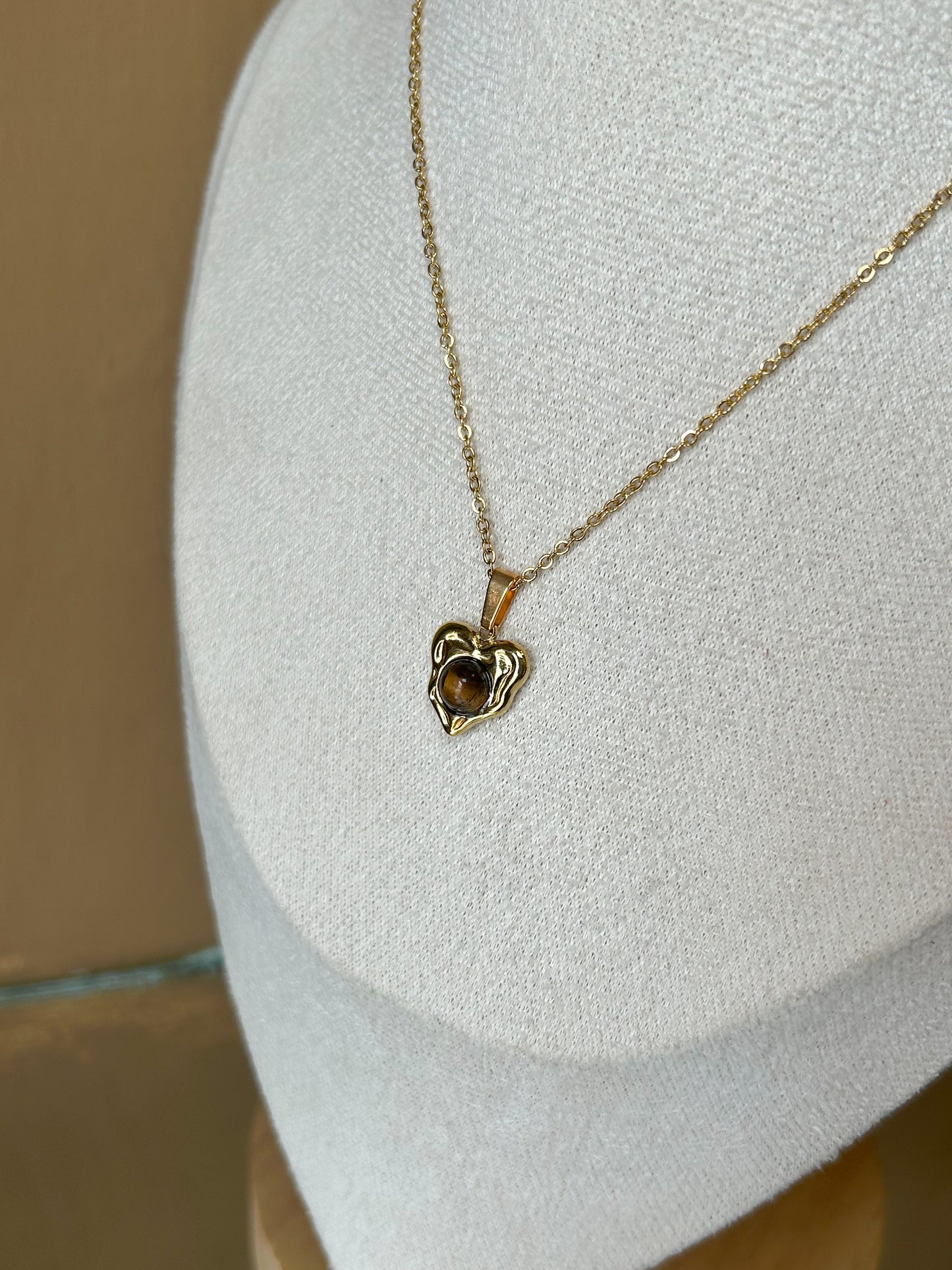Collar amor café