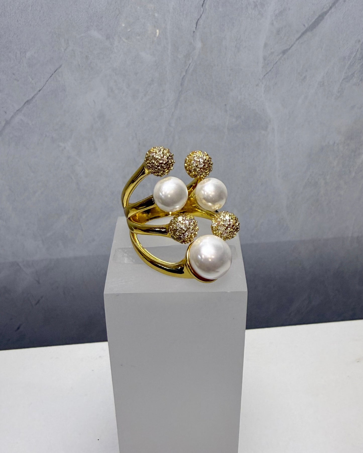 Anillo White crystal balls