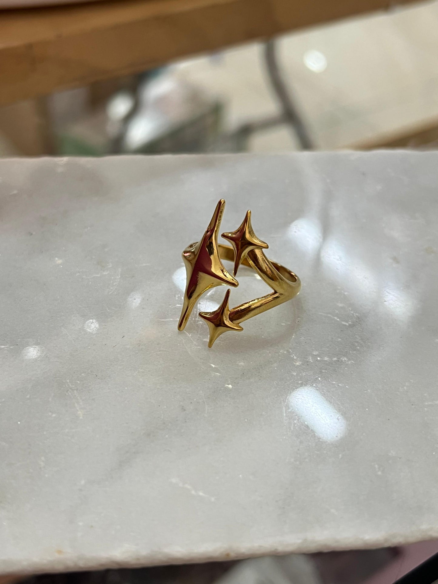 Anillo Destello Dorado
