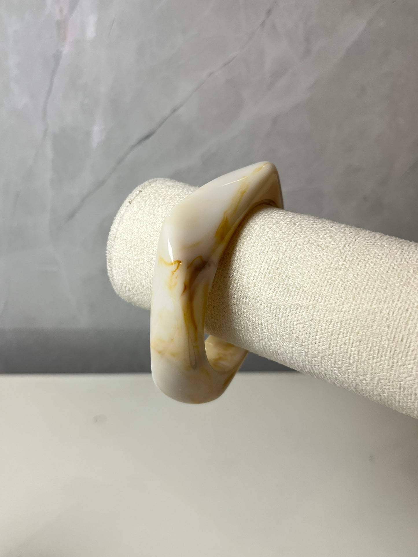 Pulsera White Acrylic