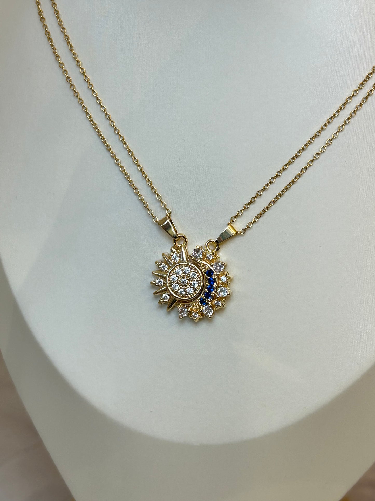 Collar eclipse doble