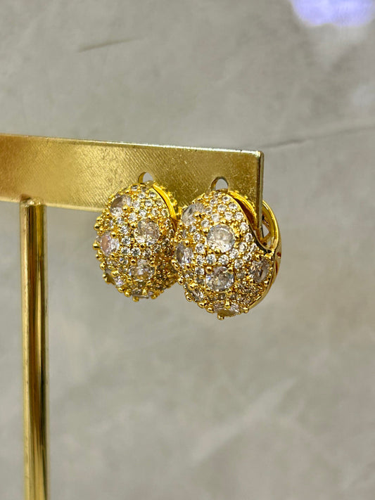 Aretes brilloso dorado