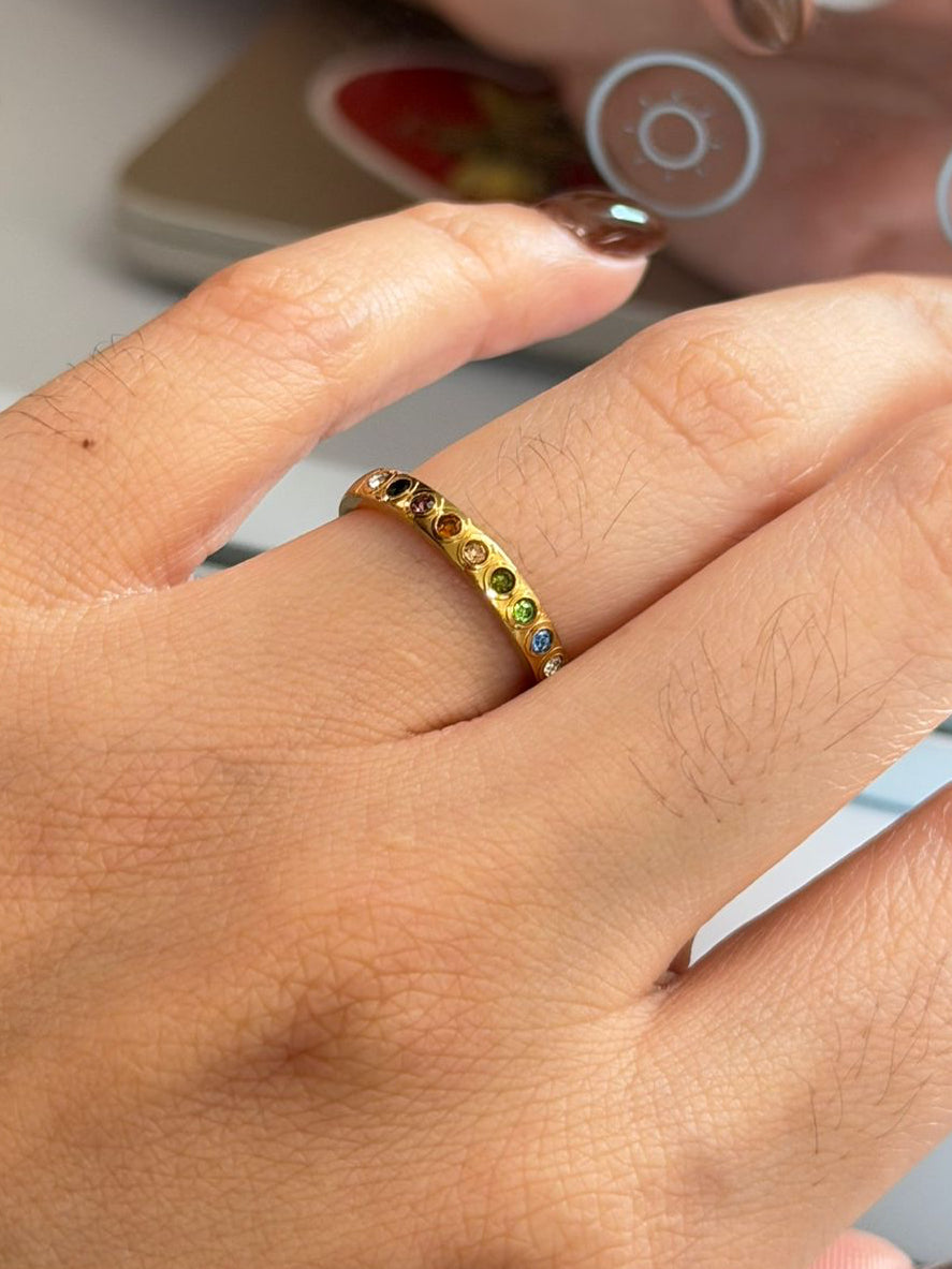 Anillo piedras de colores