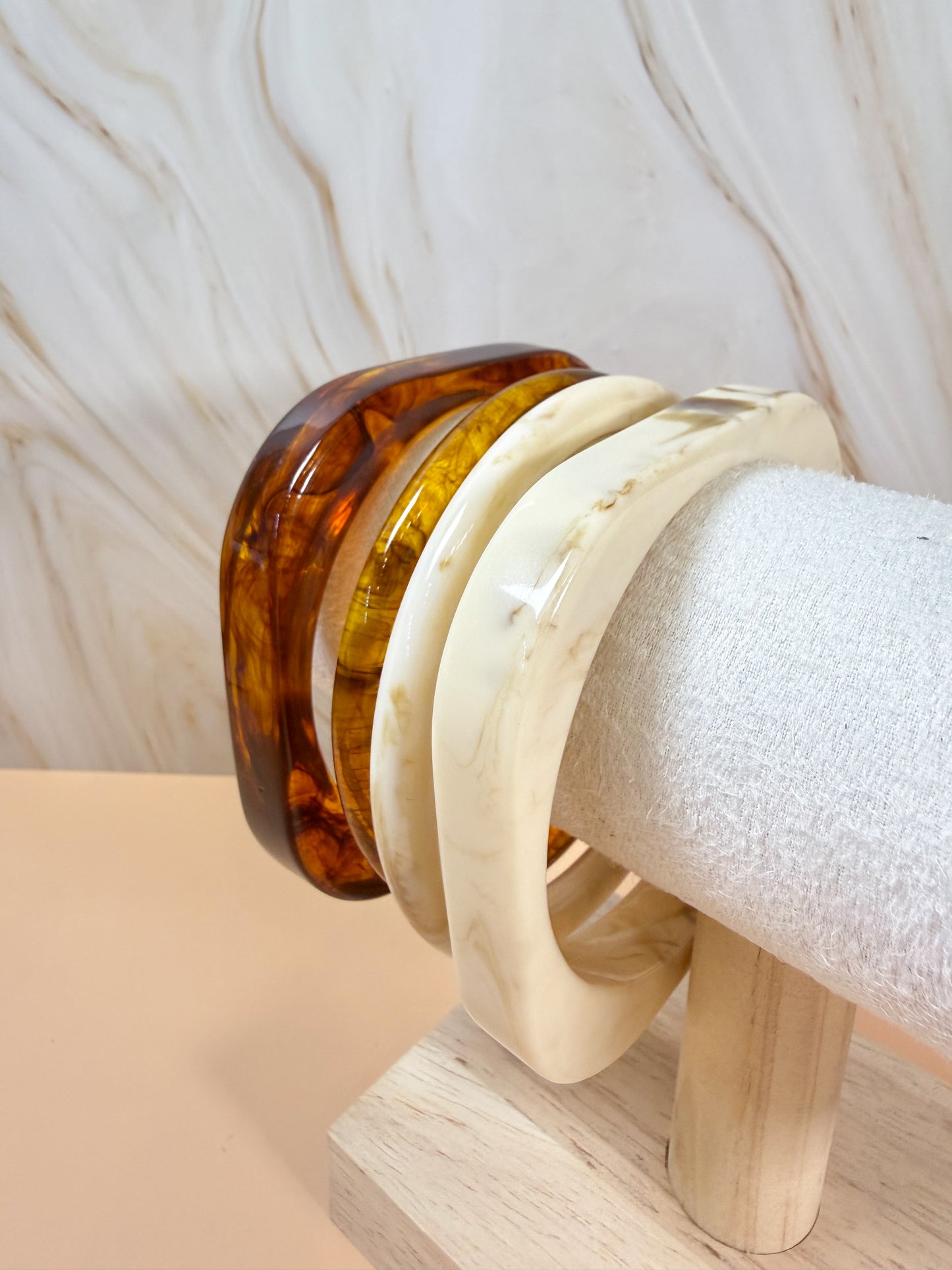 Brazaletes mármol geométrico