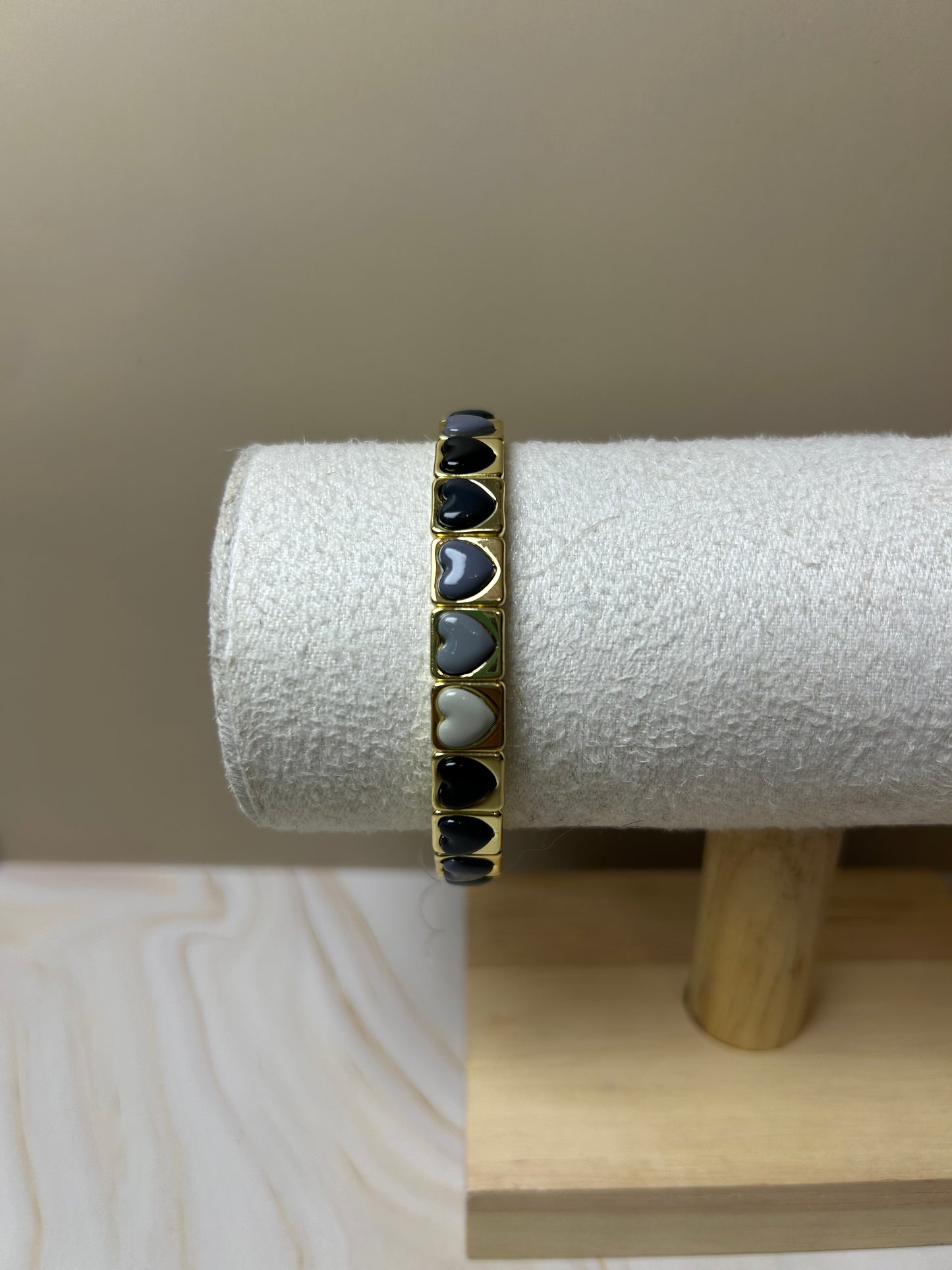 Pulsera pastel negro