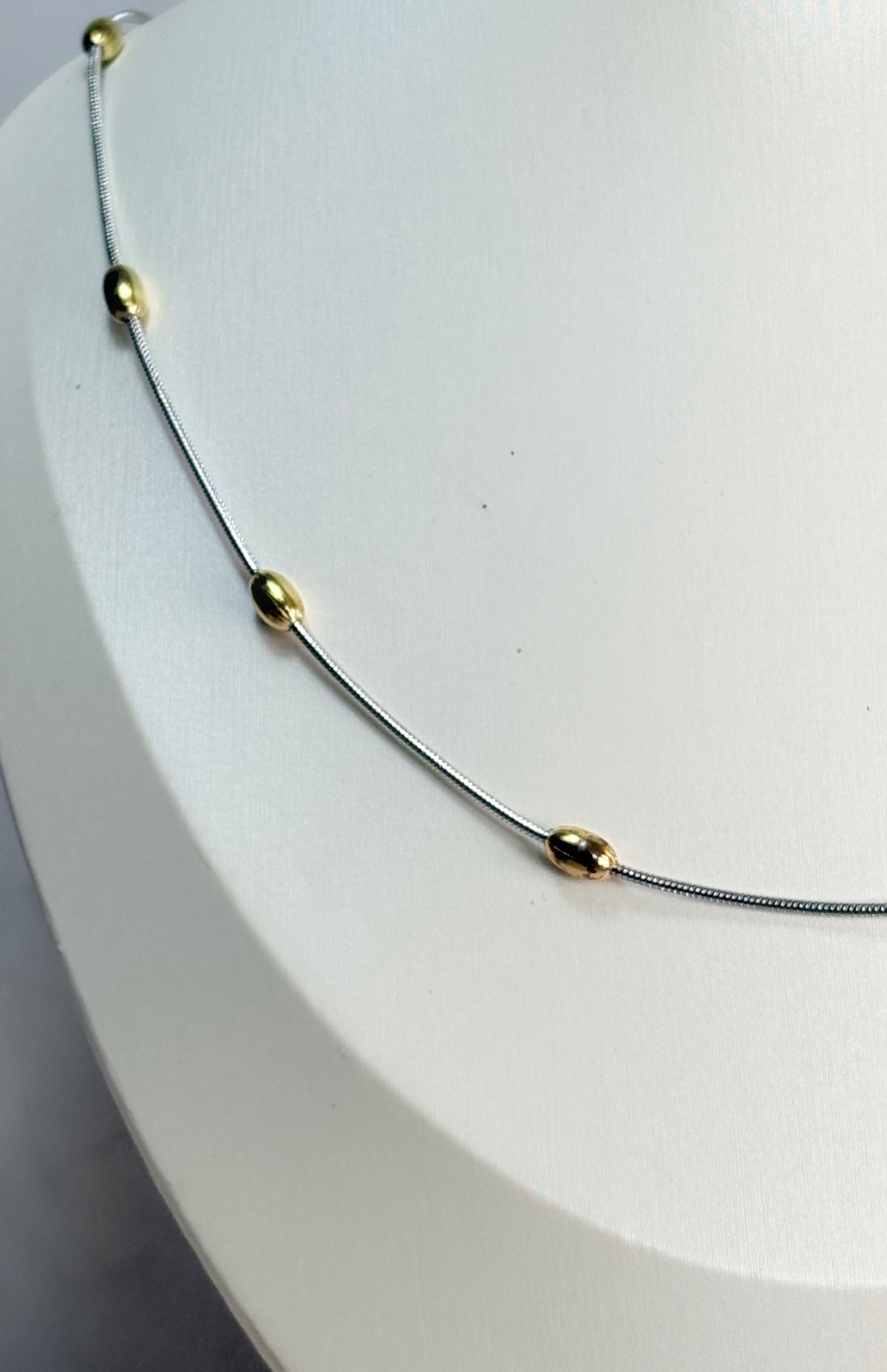 Collar basica balines bicolor