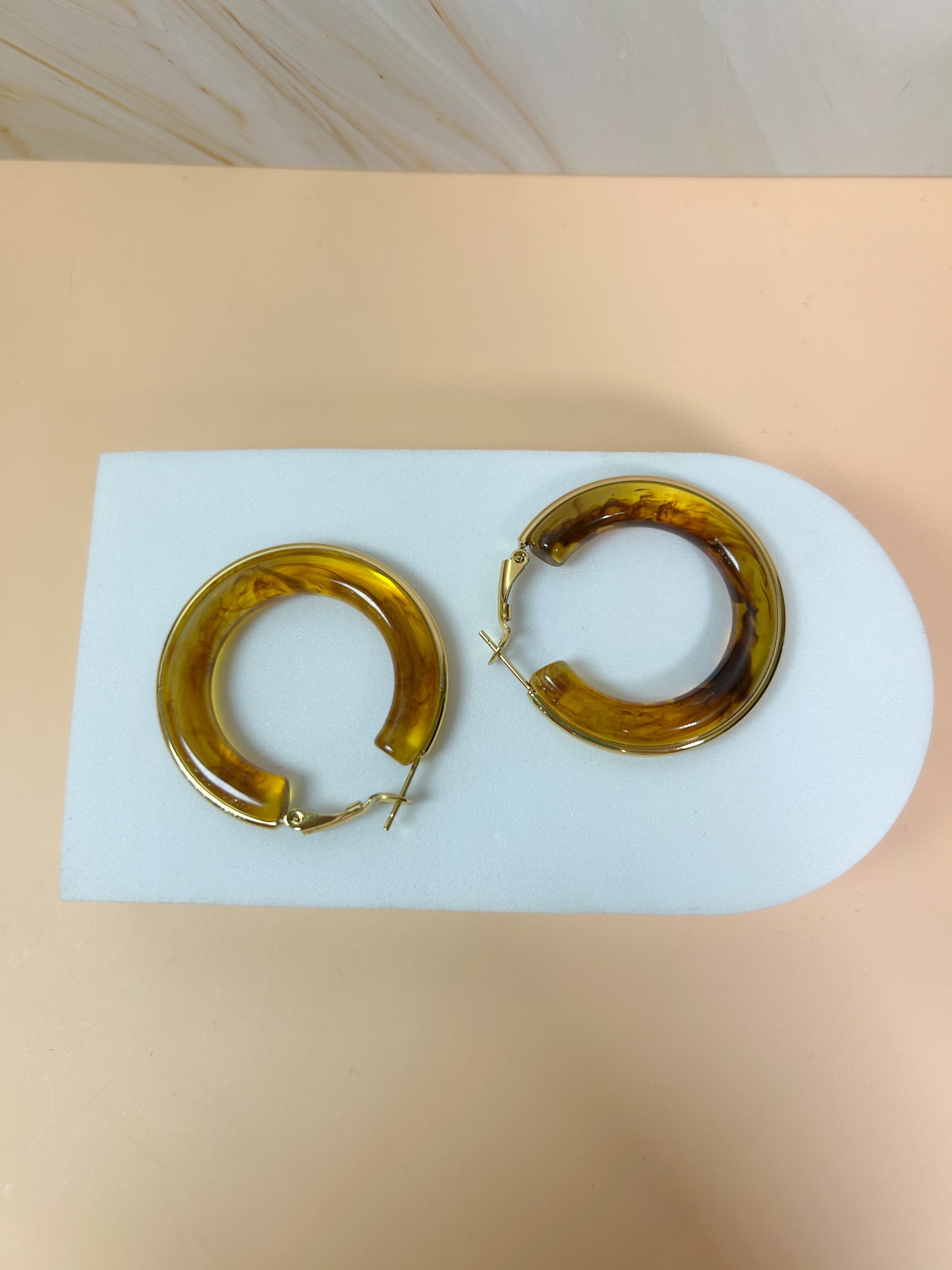 Arracadas mármol café