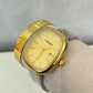 Reloj cuadrado casio bicolor (fondo dorado)