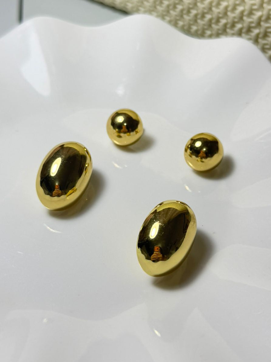 Aretes ovalo dorado