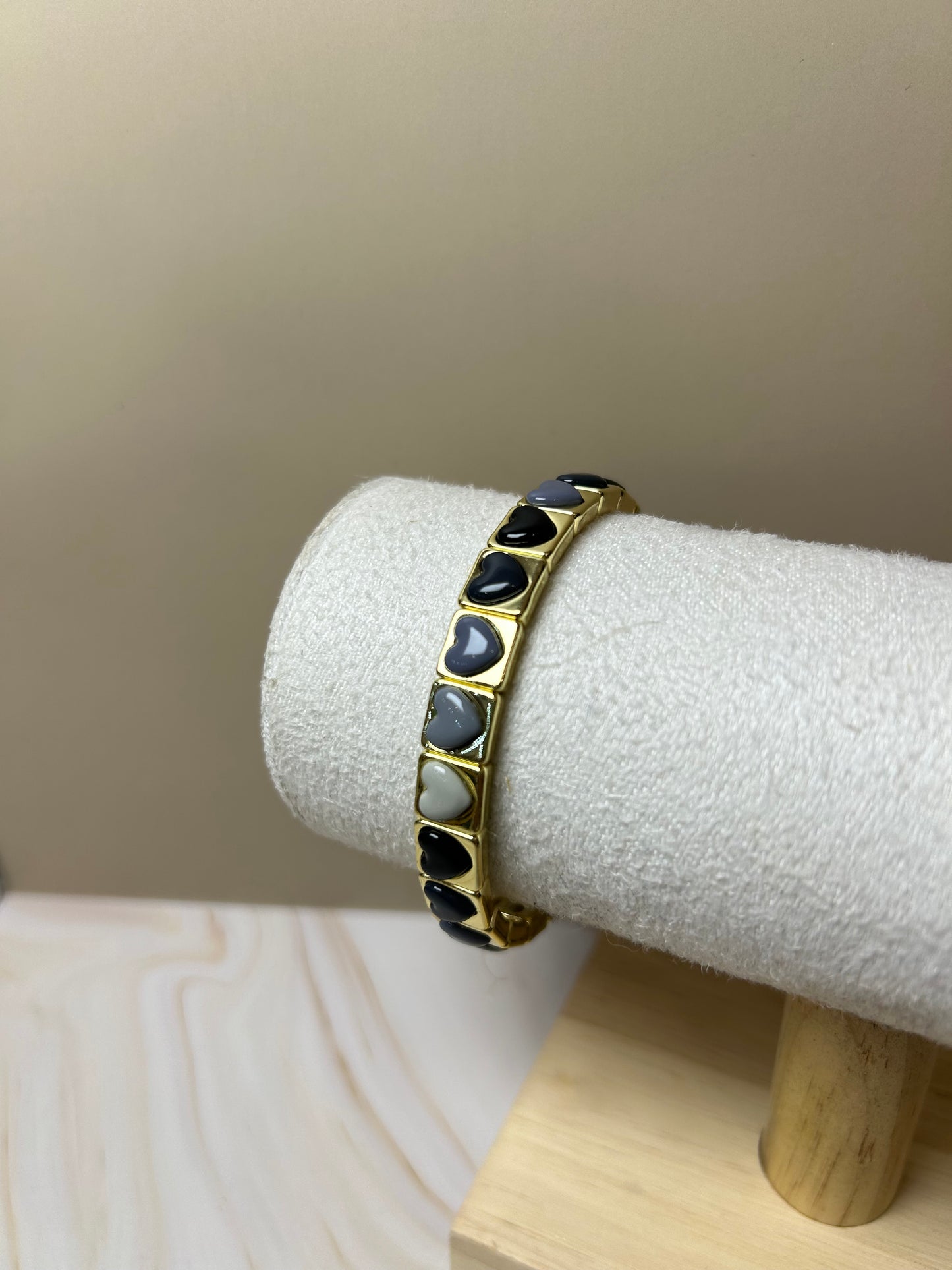 Pulsera pastel negro