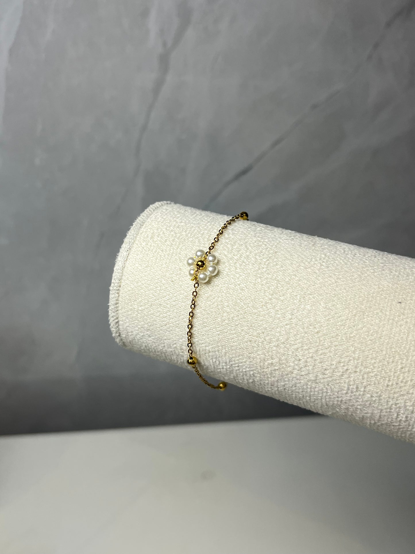 Pulsera Flor Blanca