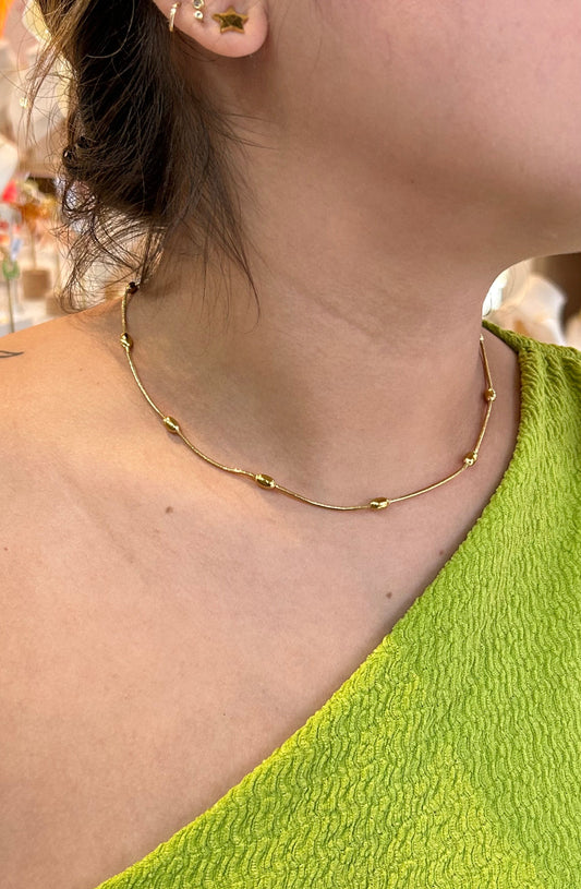 Collar basica balines dorado