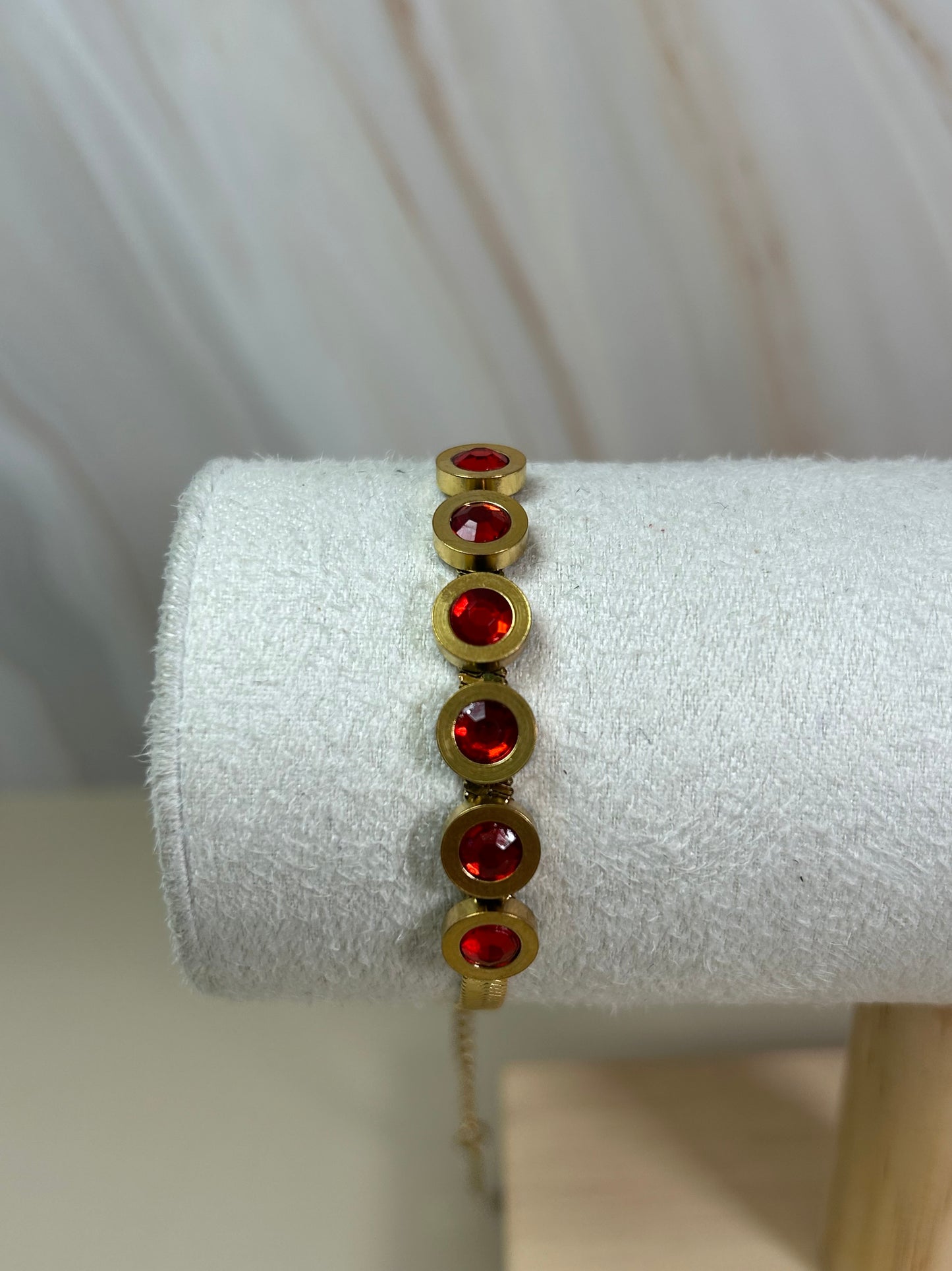 Pulsera ojo de gato rojo