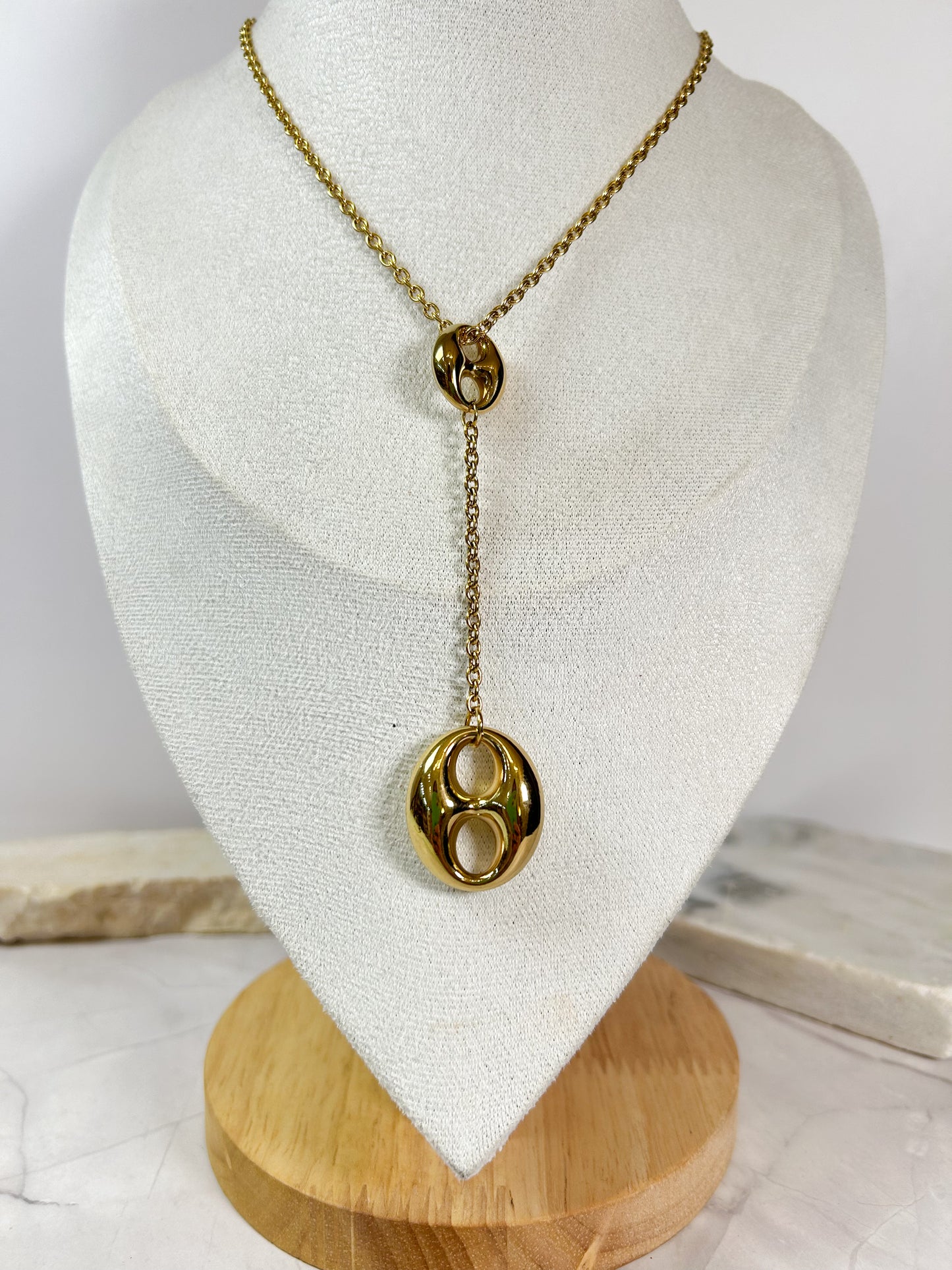 Collar corcho dorado