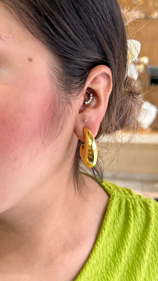 aretes C dorado chunky