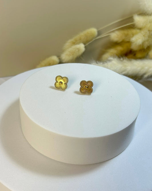 Aretes VC dorado
