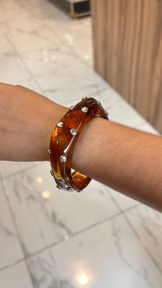 pulsera acrílica puntos plata