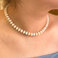 Collar blanco piedras
