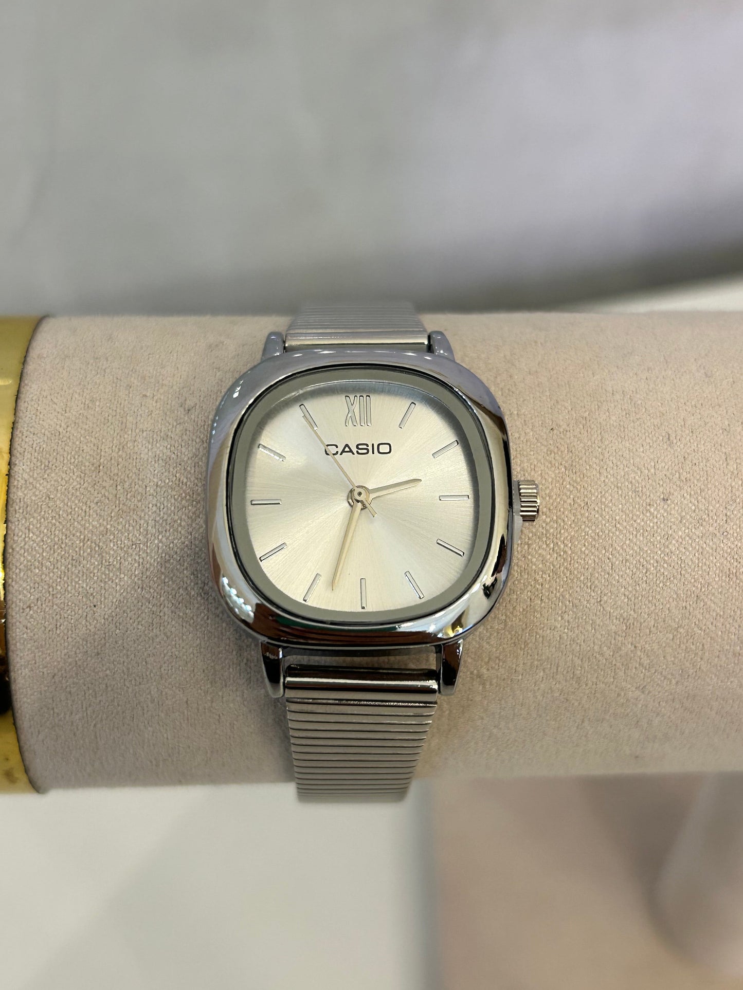 Reloj casio cuadrado plata