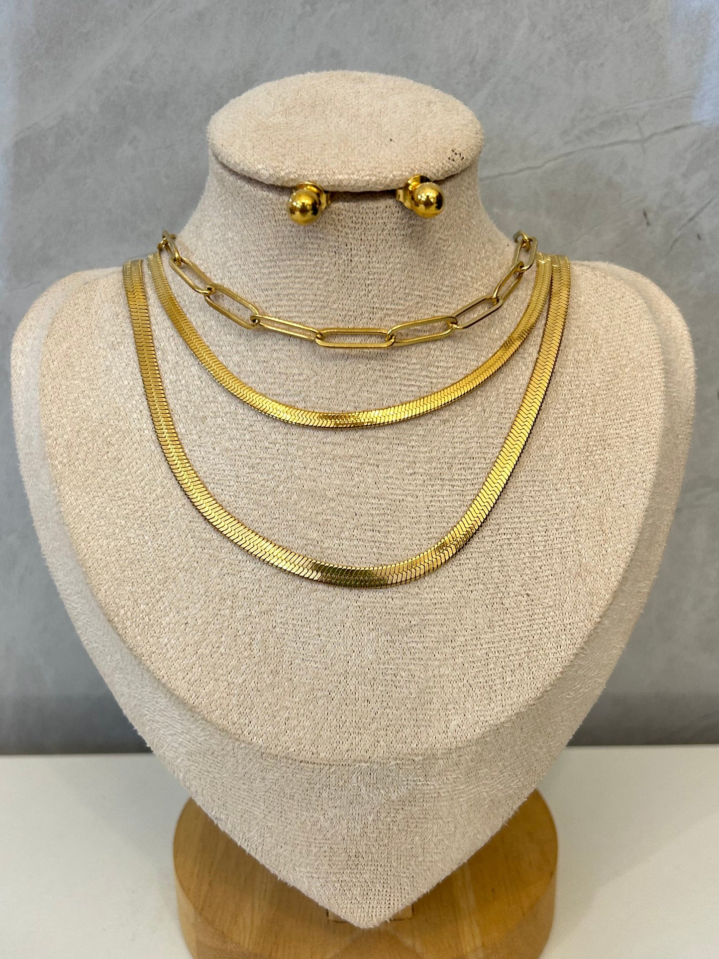 Collar & Aretes triple dorado