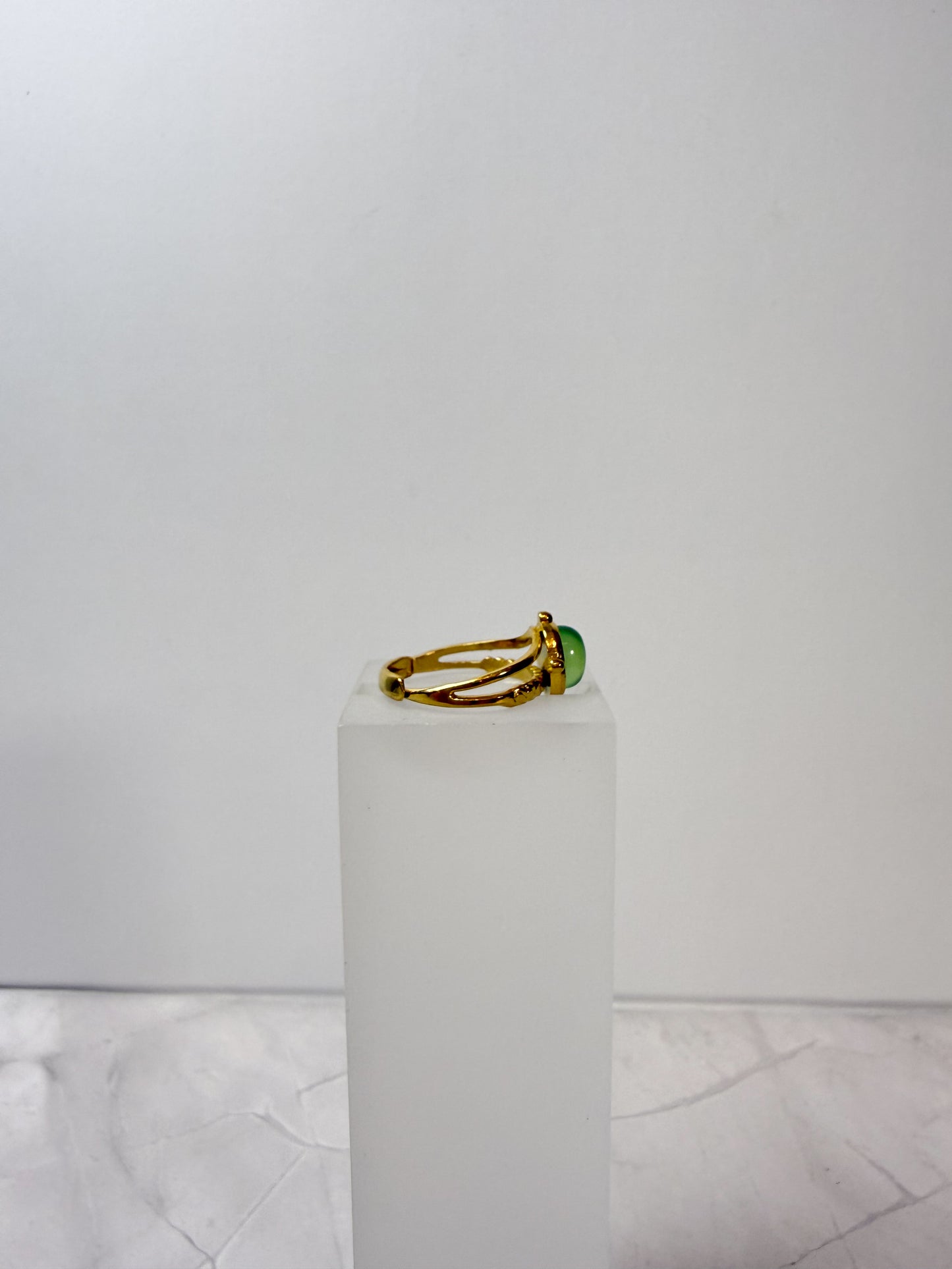 Anillo piedra verde mini