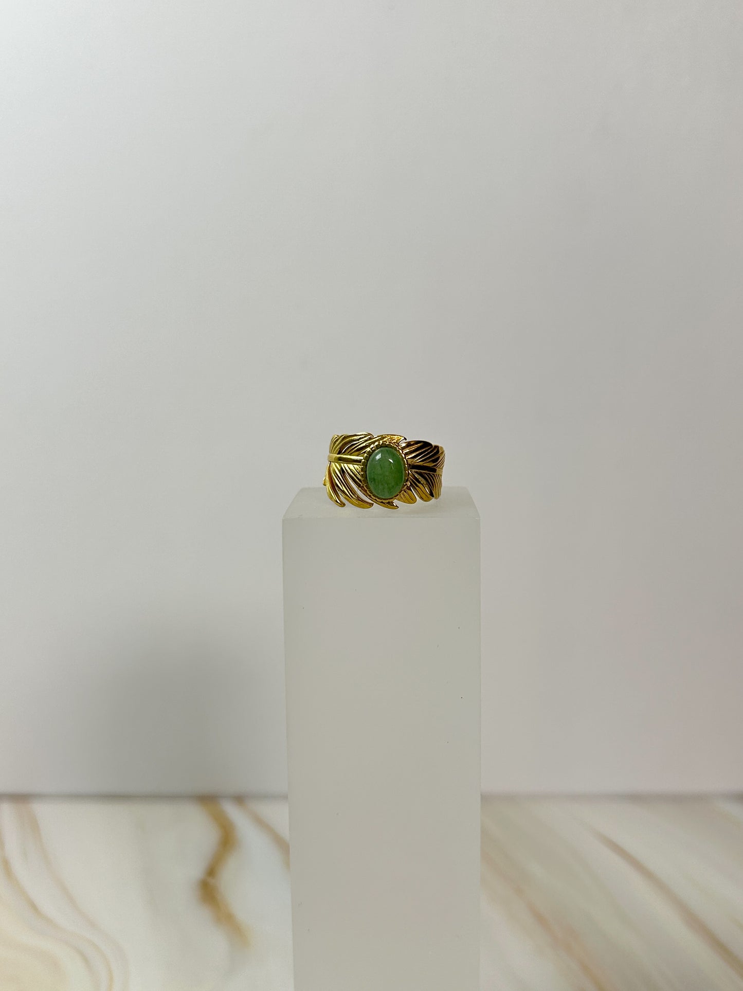 Anillo green stone