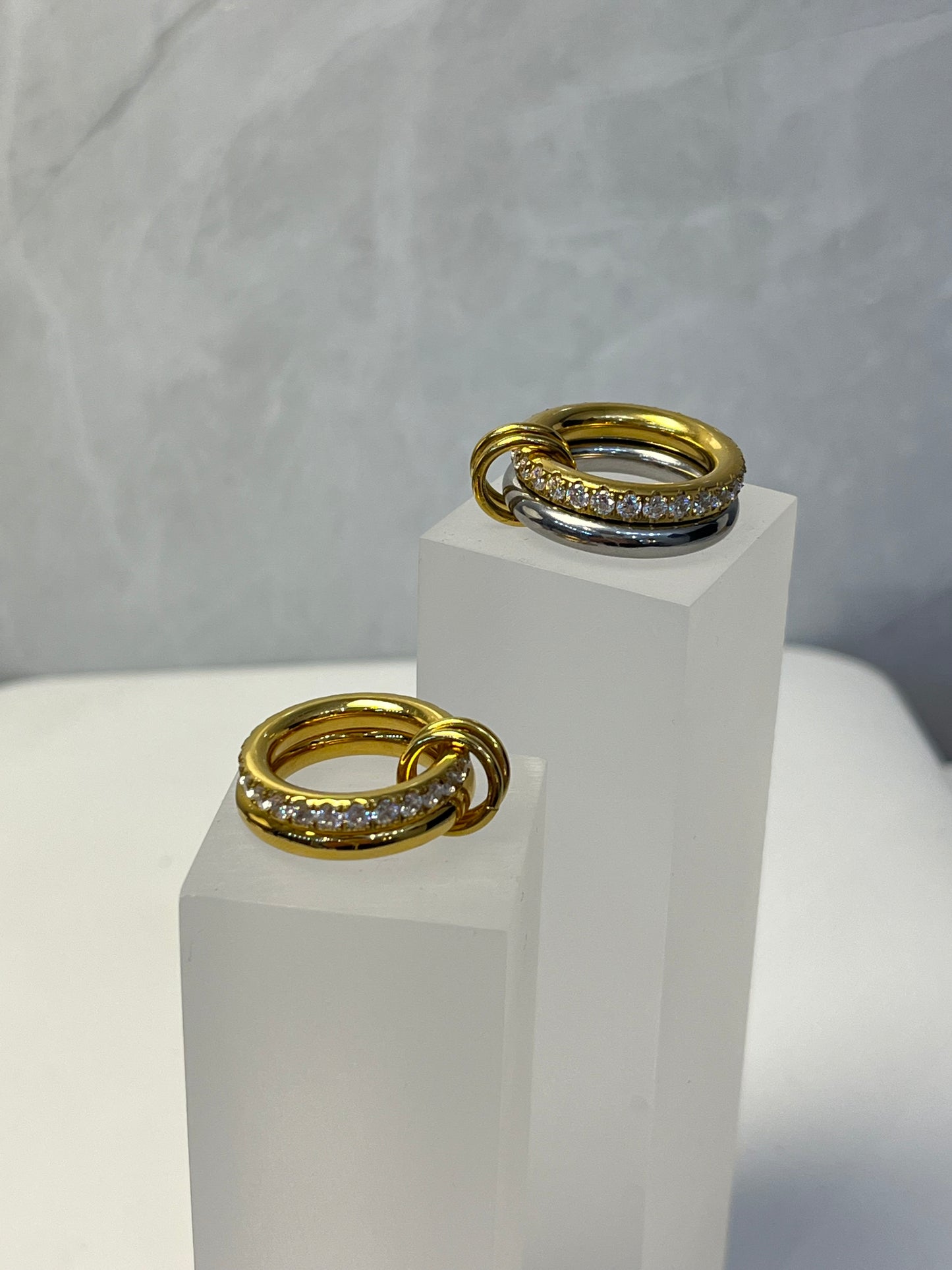 Anillo Doble Aro Dorado