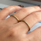Anillo con brillito mitad