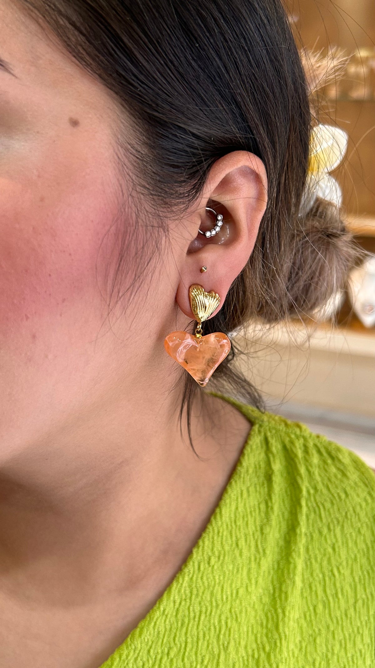 Aretes corazón acrílico naranja