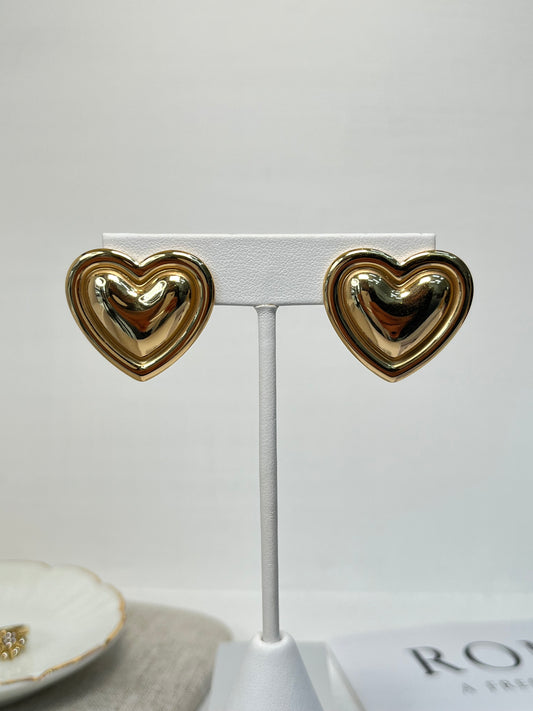 Aretes Corazon Dorado