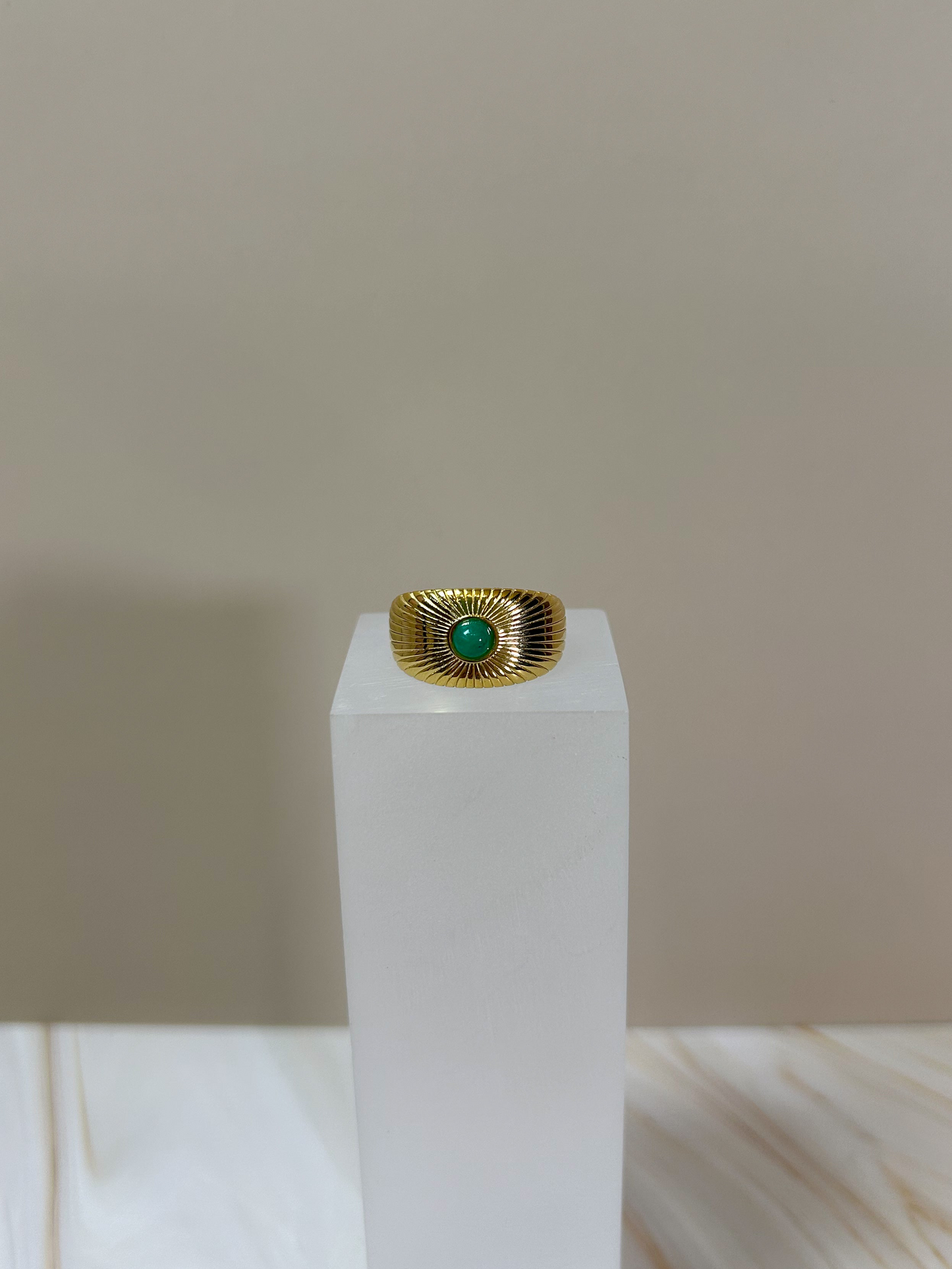 Anillo Tesoro verde