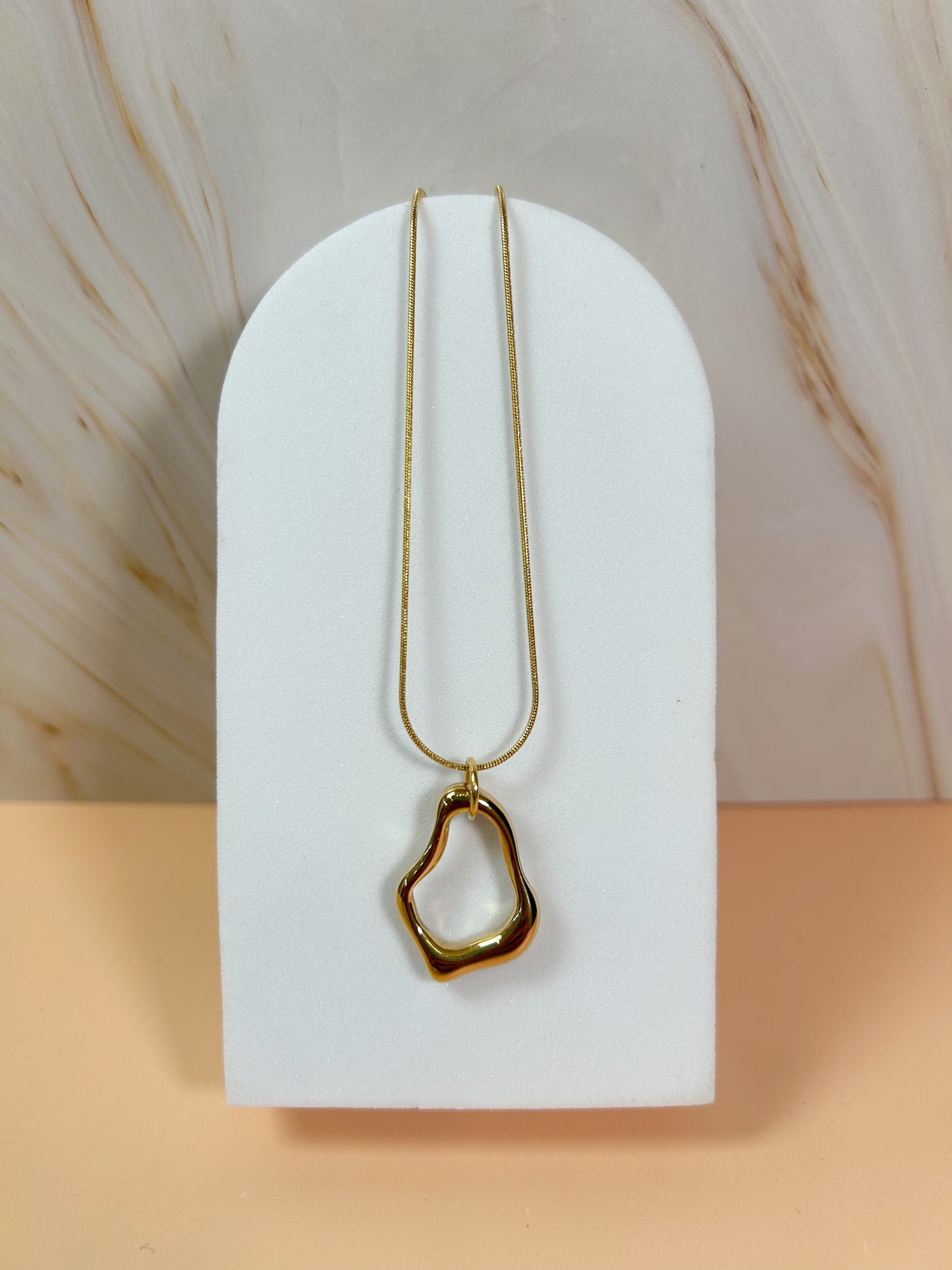 Collar Olivia irregular