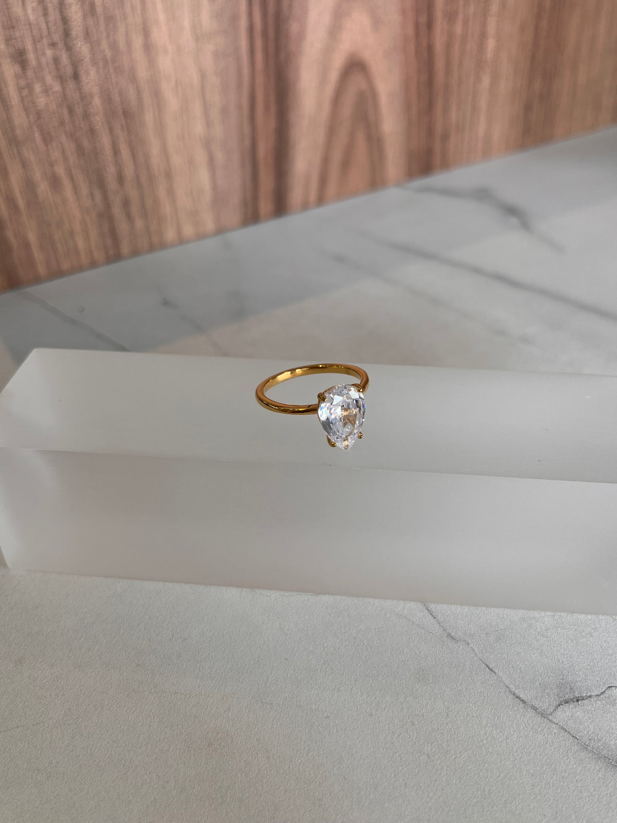 Anillo arte blanco