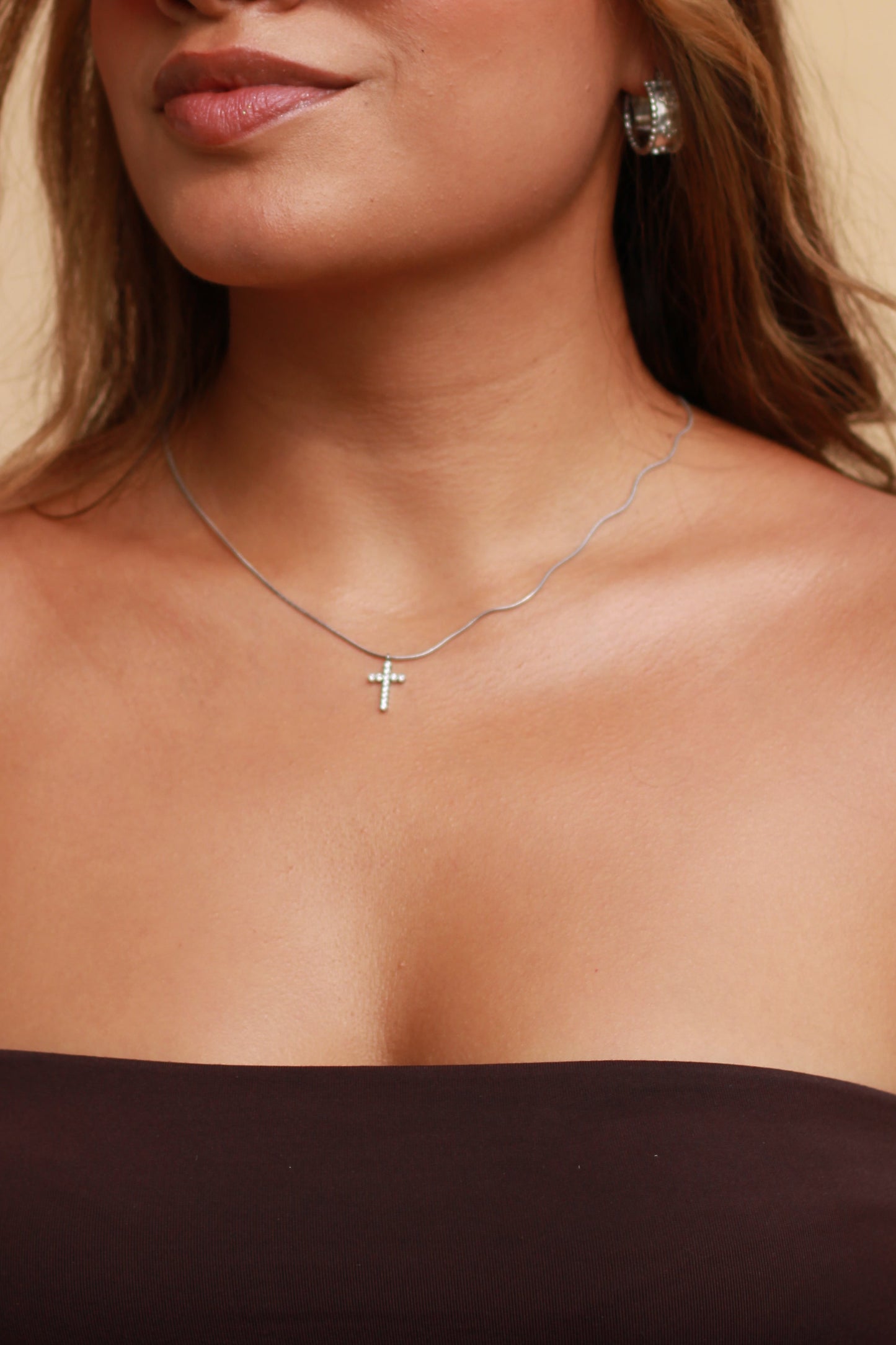 Collar Cruz Diamond Plata