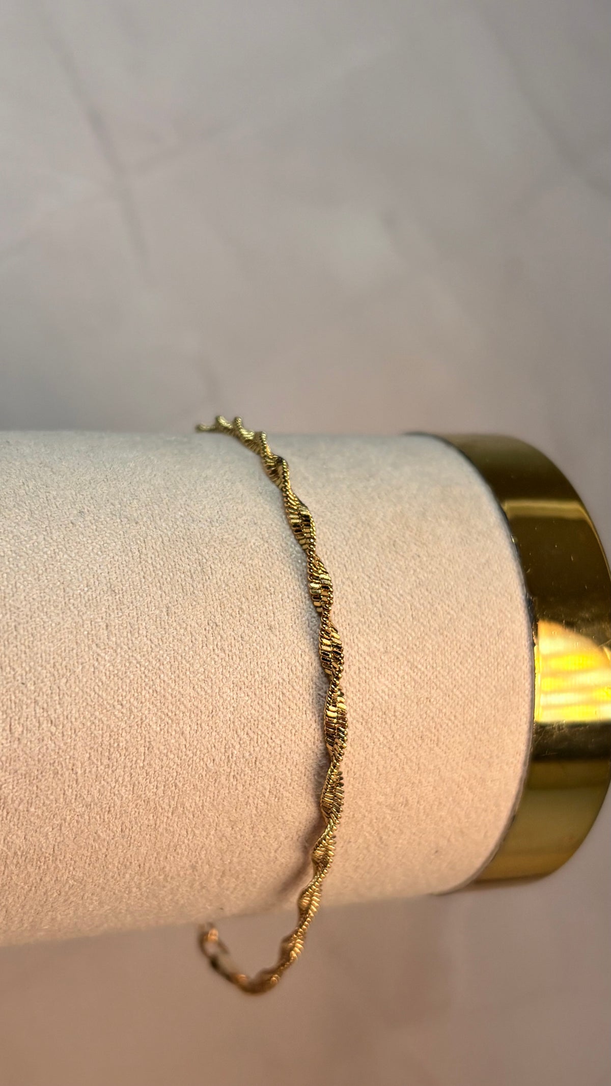 pulsera entorchada mini dorado