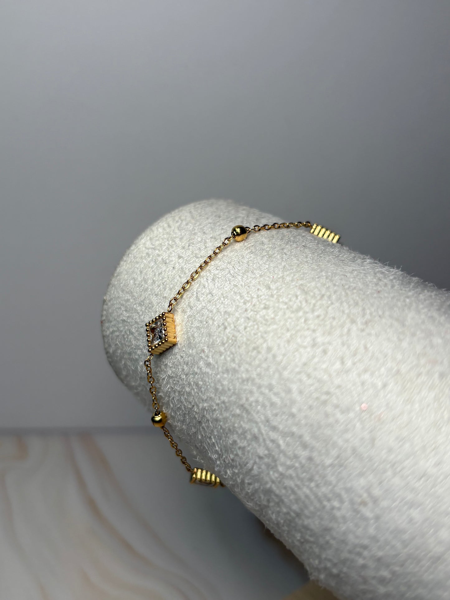 Pulsera VC cristales cuadrados