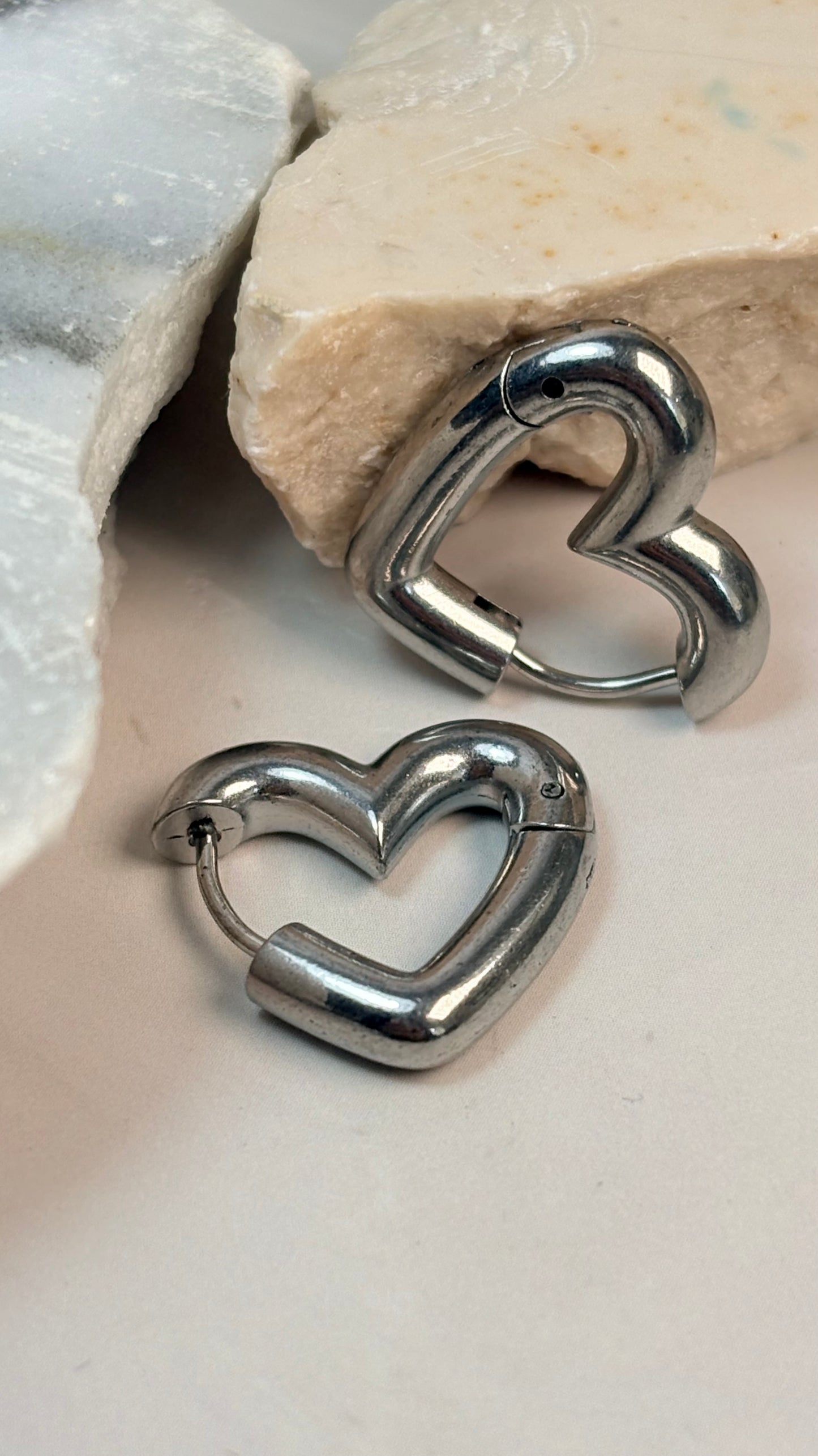 Arracadas mini corazon plata